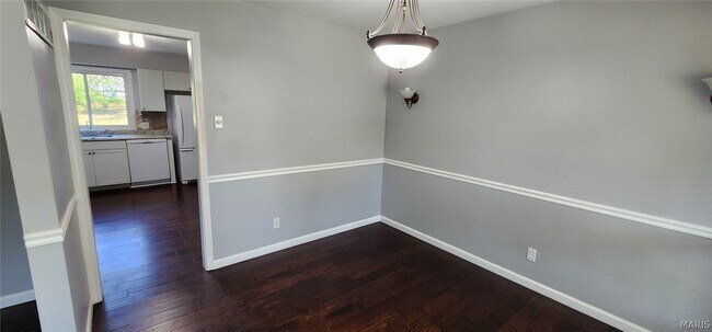 Building Photo - 1145 Mackinac Dr