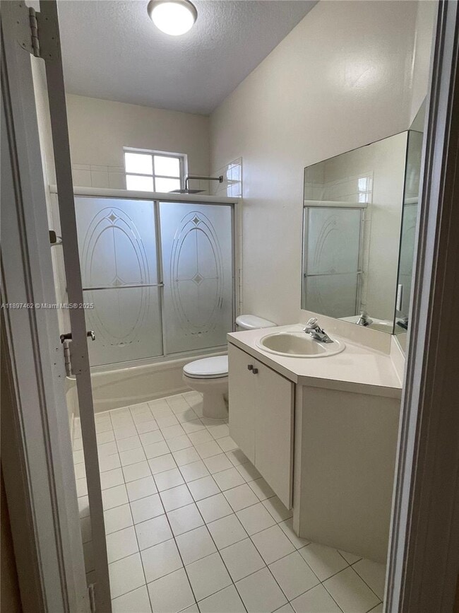 Building Photo - 12708 SW 49th Dr