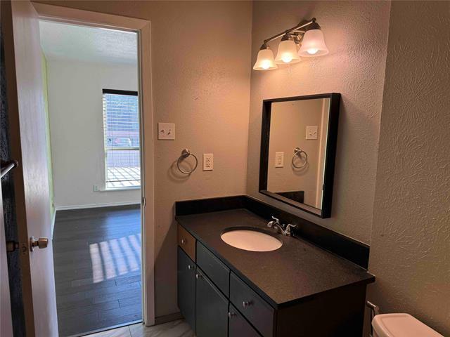 Building Photo - 919 S Weatherred Dr