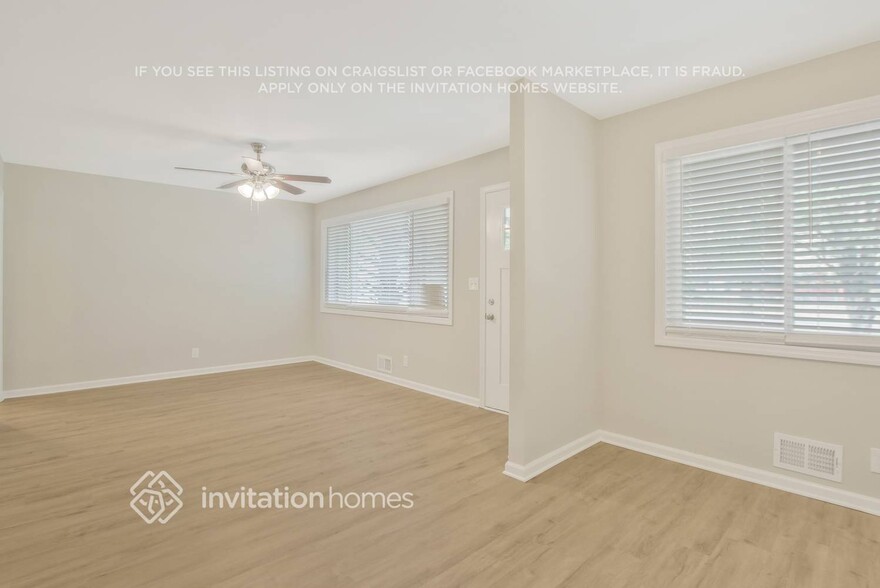 Building Photo - 5495 Burgess Dr