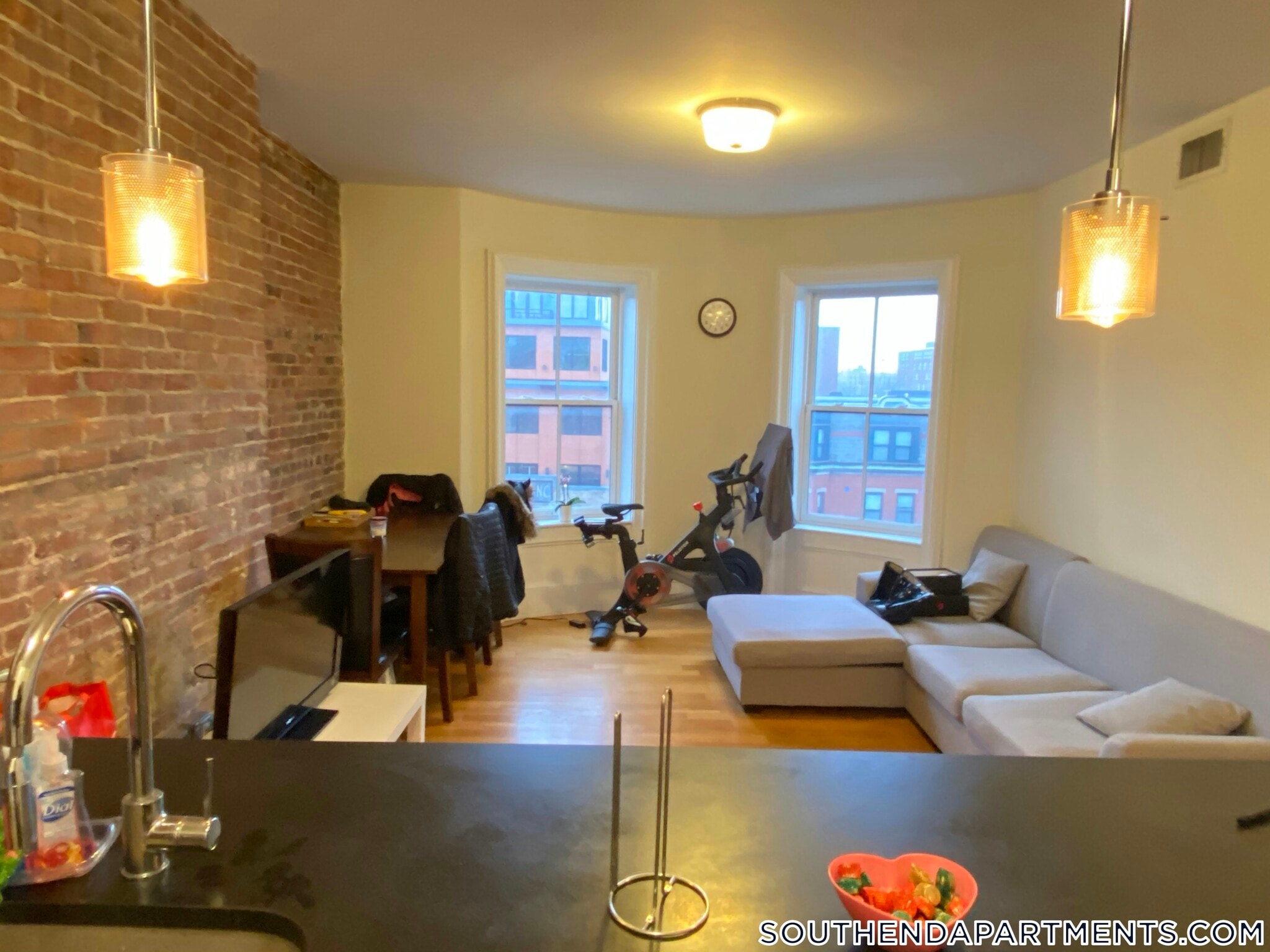 Building Photo - 656 Massachusetts Ave