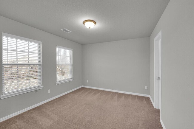 Building Photo - Coming Soon! Where Style, Space and Comfort Meet in Chisholm Trail!