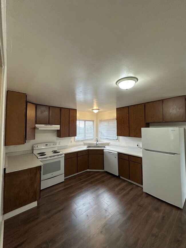 Building Photo - 2019 167th Ave