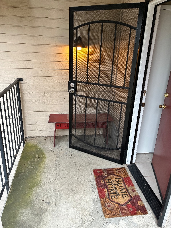 Building Photo - 2401 Eilers Ln