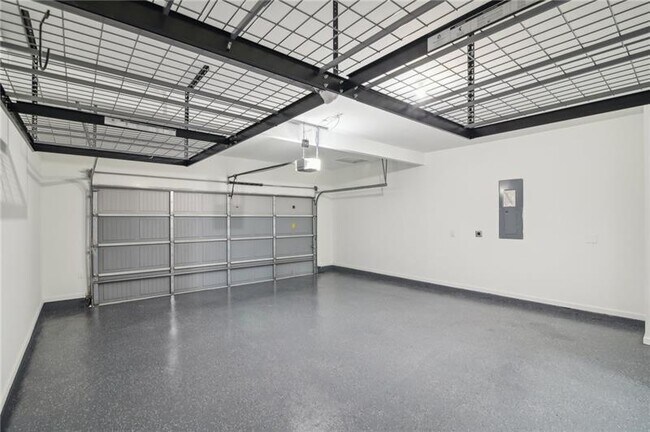 Building Photo - 5770 Rialto Way