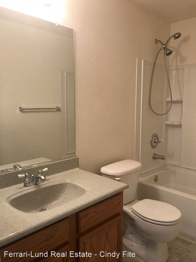 Building Photo - 4 br, 2 bath House - 17750 Wood Leaf Ct.