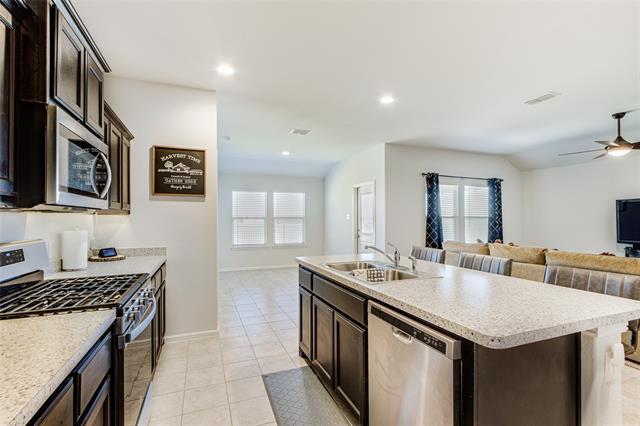 Building Photo - 16516 Portage St