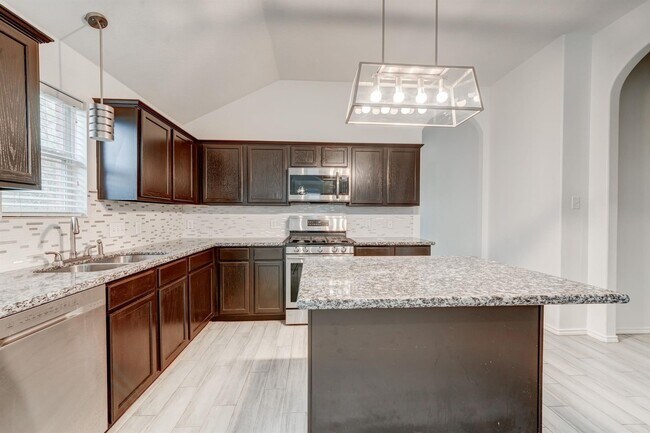 Building Photo - 3423 Cactus Creek Dr