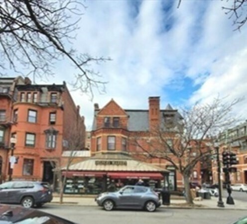 Building Photo - 240 Newbury St