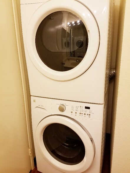 Building Photo - 94-209-209 Lumiaina Pl
