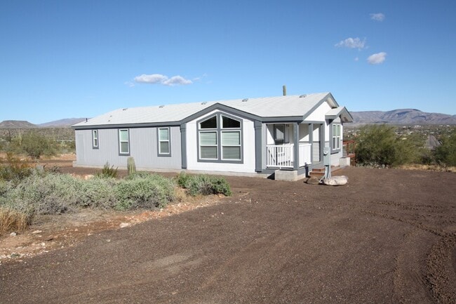 Primary Photo - Brand-New Manufactured Home with Stunning ...