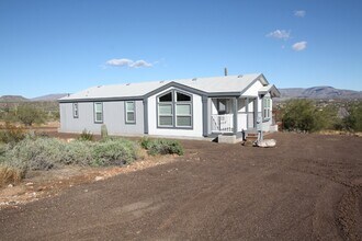 Building Photo - Brand-New Manufactured Home with Stunning ...