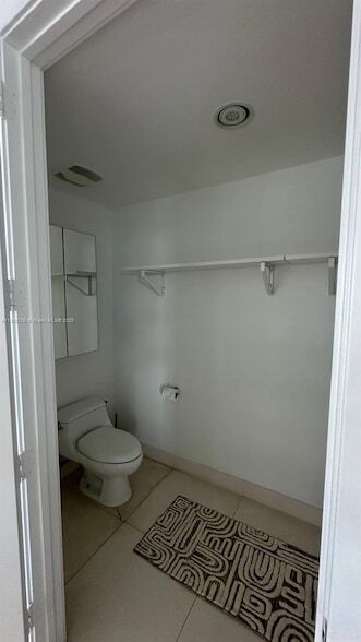 Building Photo - 1040 Biscayne Blvd