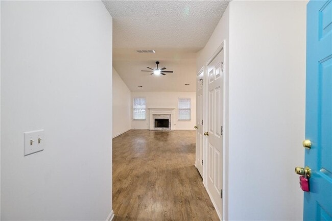 Building Photo - 1645 Fort Mason Way