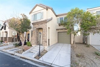 Building Photo - 1519 Evening Spirit Ave