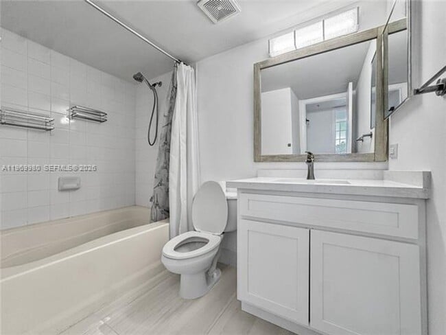 Building Photo - 2123 Renaissance Blvd