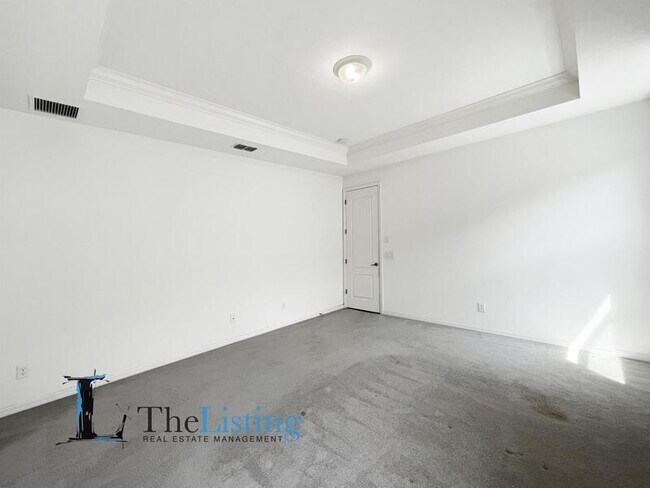 Building Photo - 14359 Shocklach Dr