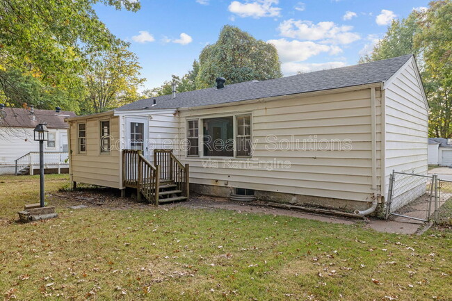 Building Photo - 10506 Byfield Dr