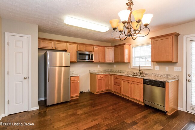 Building Photo - 8904 Eli Dr