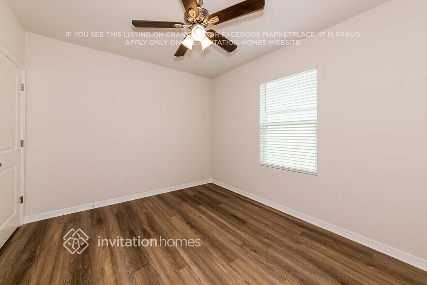 Building Photo - 8013 Majestic Palms Ct