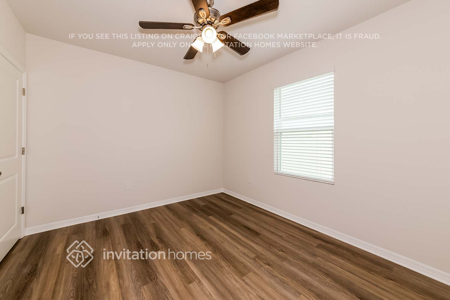 Building Photo - 8021 Majestic Palms Ct