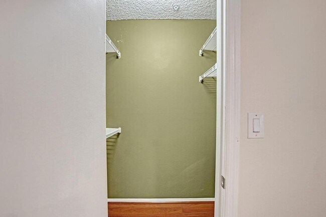 Building Photo - 2301 N Congress Ave