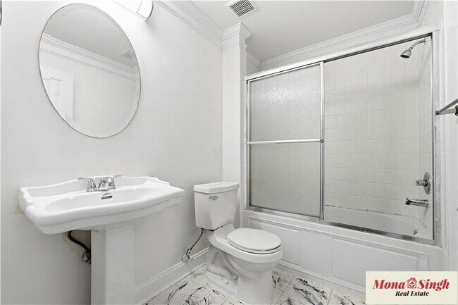 Building Photo - 6961 Fellowship Ln