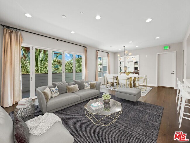 Building Photo - 5695 Goldeneye Ct