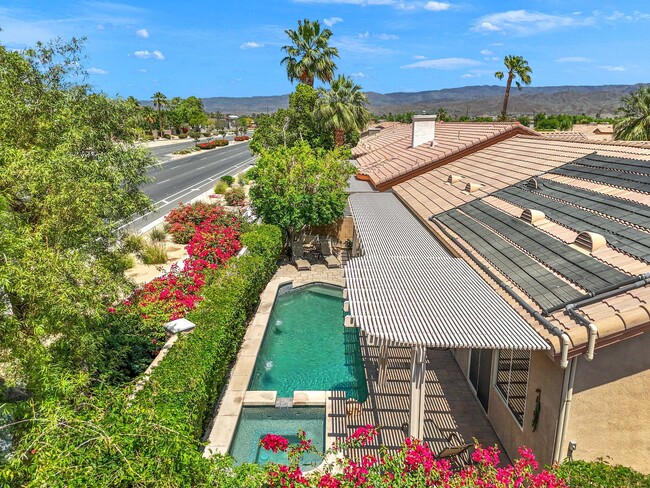 Building Photo - 44085 Royal Troon Dr