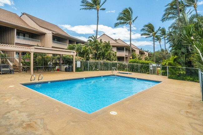 Building Photo - 679 S Kihei Rd