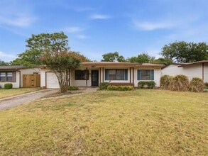 Building Photo - 11731 Dorchester Dr