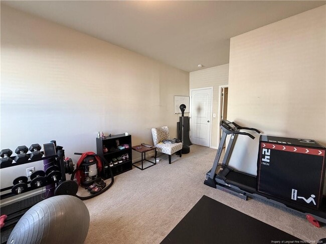 Building Photo - 642 Regimental Dr