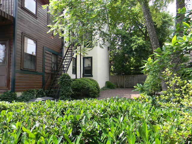 Building Photo - 236 W Barnard St