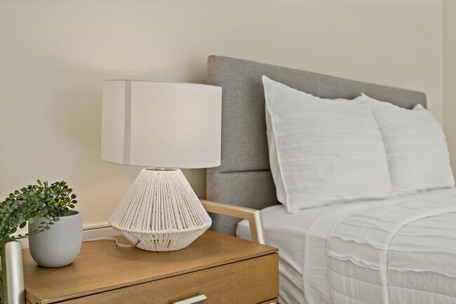 Building Photo - 2321 Mill Rd