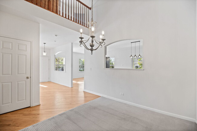 Building Photo - 6028 Canterbury Ln