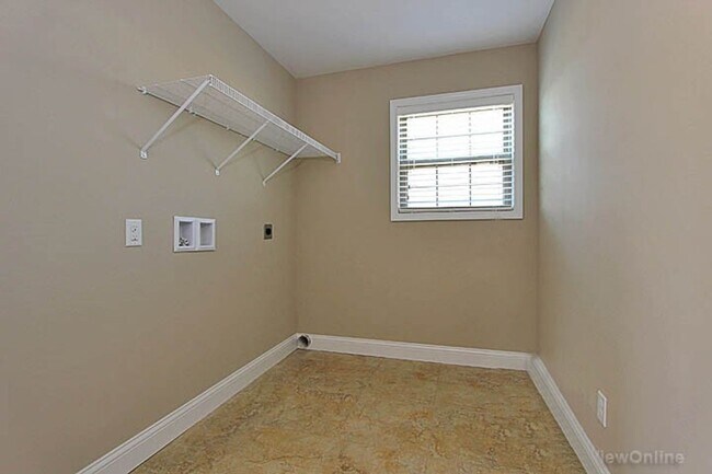 Building Photo - Home in Jackson Ridge Subdivision