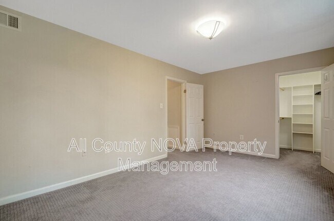 Building Photo - 438 N Armistead St