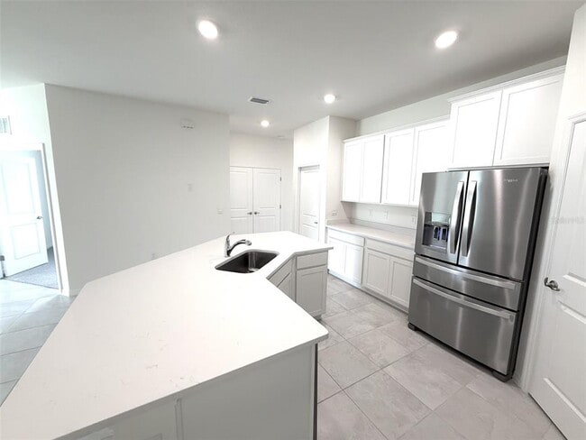 Building Photo - 4730 NW 39th St Rd