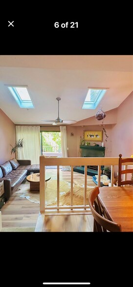 Building Photo - 217 Saint Luke Ct