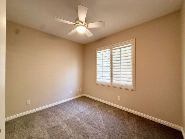 Building Photo - Gated 4 Bedroom 3 1/2 Bath Two Story Home