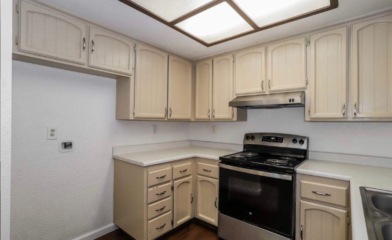 Building Photo - 7809 Caber Way