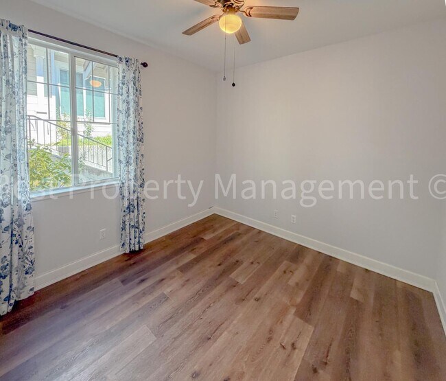 Building Photo - 23010 Canyon Terrace Dr