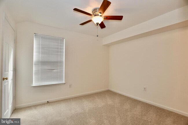 Building Photo - 5928 Founders Crossing Ct