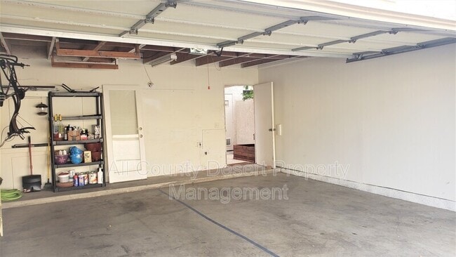 Building Photo - 69585 Heather Way