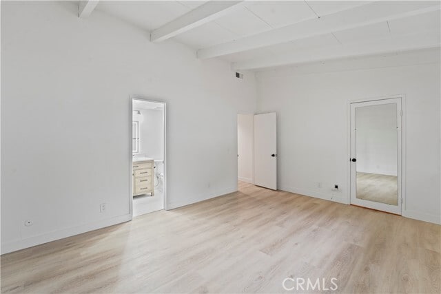 Building Photo - 23821 Hillhurst Dr
