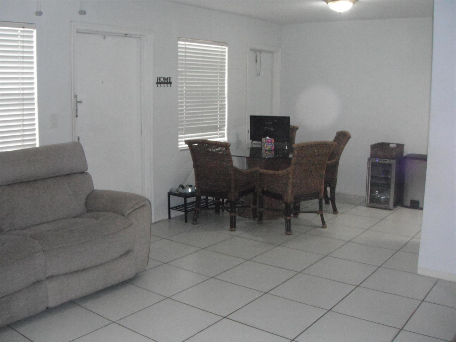 Building Photo - 4169 SW 67th Ave