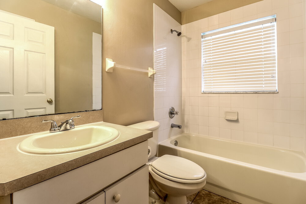 Building Photo - 3843 Lockridge Dr