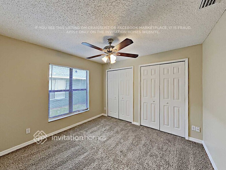 Building Photo - 4040 Waterview Loop
