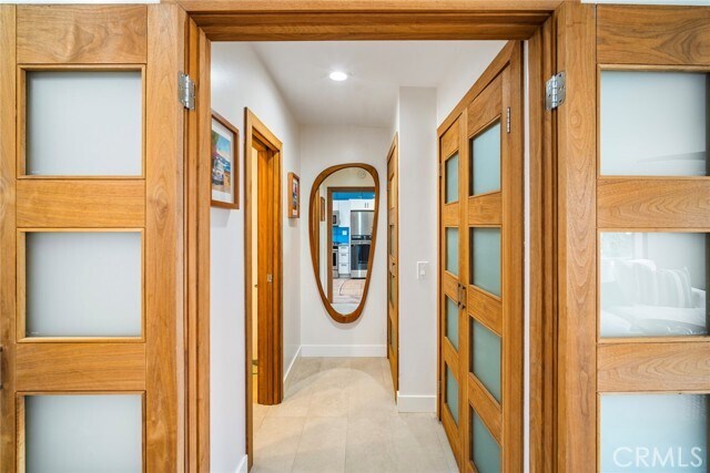 Building Photo - 1025 S Coast Hwy