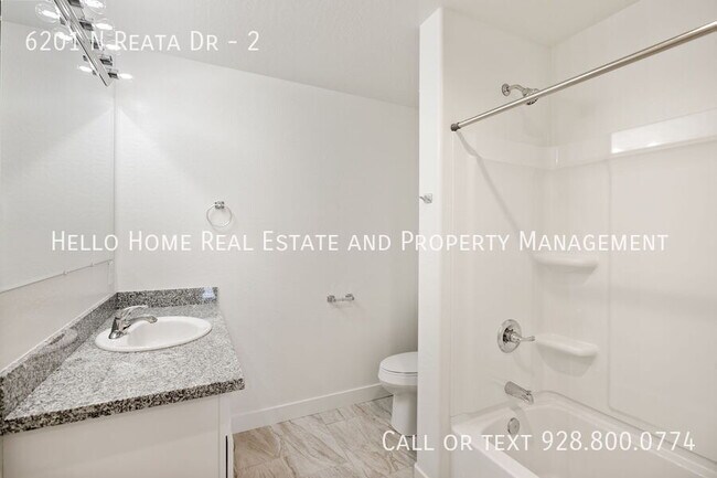 Building Photo - 6201 N Reata Dr